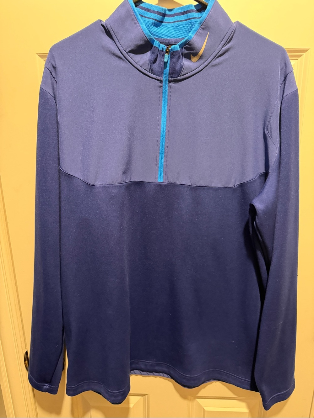 Nike Men’s Blue Zip-Up Athletic Pullover with Teal Trim